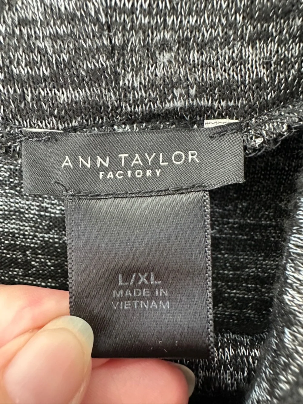 Ann Taylor Womens Charcoal Gray Cowl Neck Sweater Tunic Quiet Luxury Cozy - Picture 5 of 6
